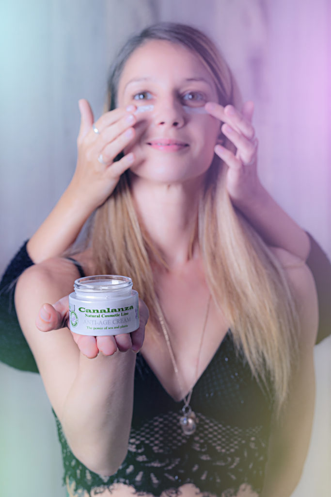 Crema Anti-edad con extracto de CBD Canalanza Crema Anti-edad con extracto de CBD Canalanza